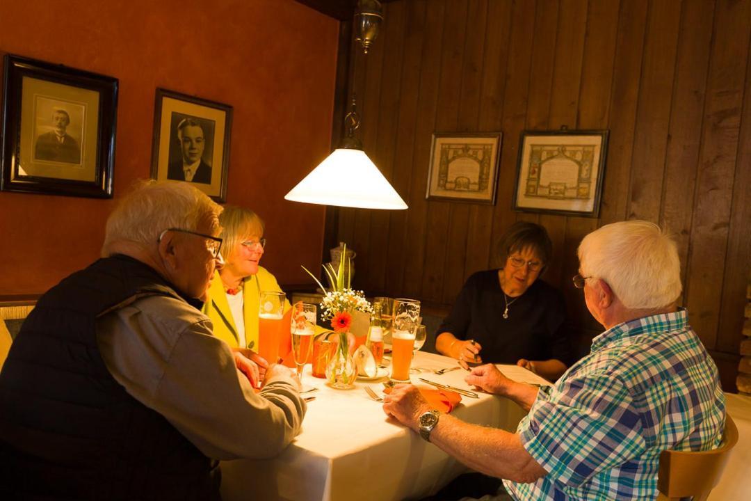 Landgasthaus Gieseke-Asshorn Bohmte エクステリア 写真